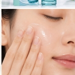 آبرسان صورت لوریال پاریس Hydra Genius Aloe Water مدل 72H Liquid Moisturizer حاوی آب آلوئه‌ورا و هیالورونیک اسید پوست مختلط تا خشک