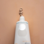 ضد آفتاب فیزیکال رنگی برایت مکس مدل Tone Bright با SPF 50 حجم 40 میلی لیتر