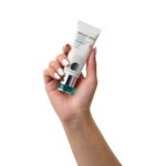 ضد آفتاب فیزیکال بی رنگ برایت مکس مدل Tone Bright با SPF 50 حجم 40 میلی لیتر